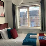 Montrose House