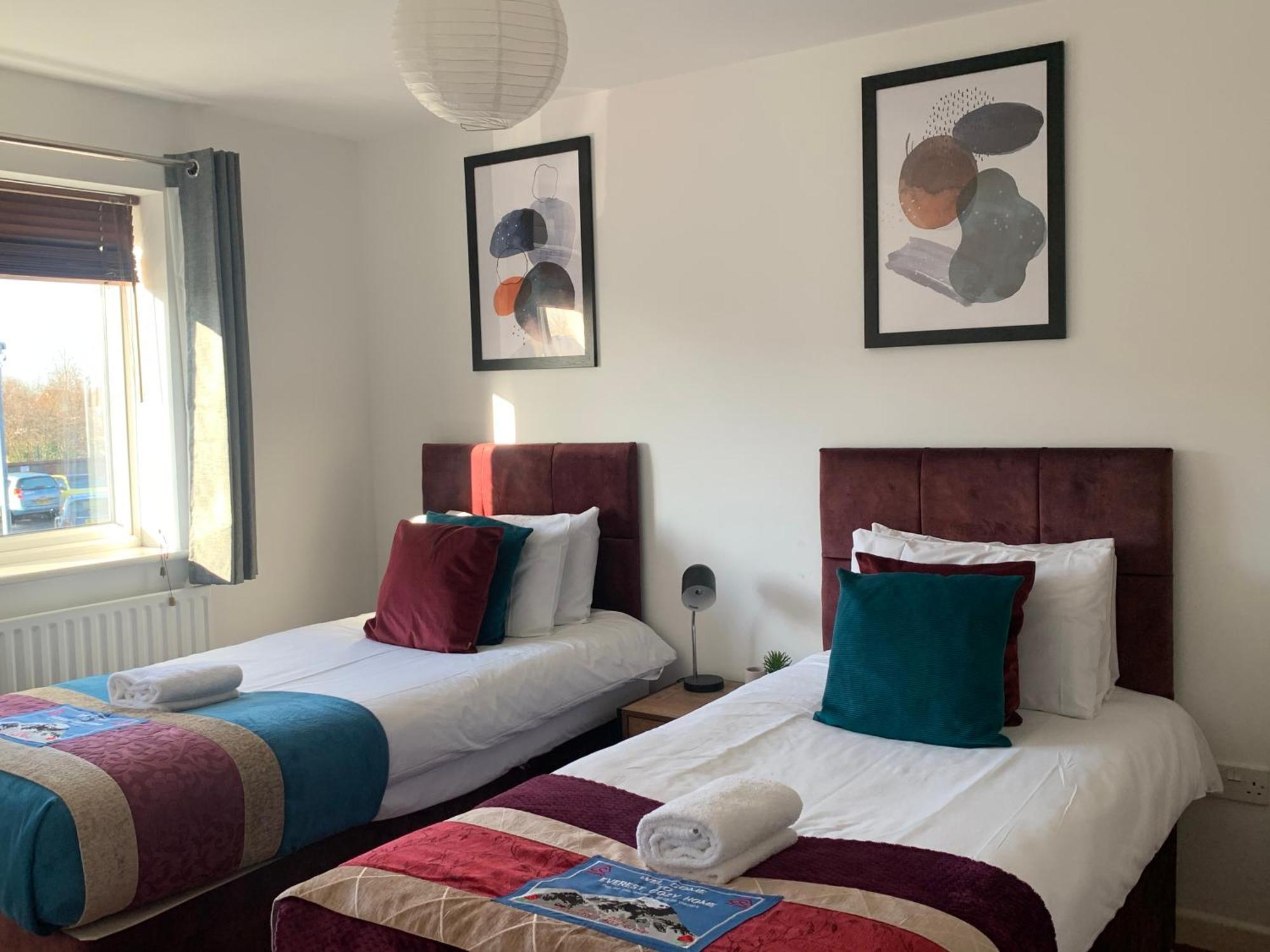 Montrose House Holiday home Swindon